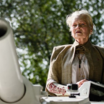 Vivian Westwood navigates tank to David Cameron’s home in fracking demonstration